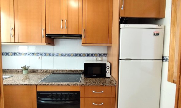 Revente - Apartment -
Torrevieja - Centro