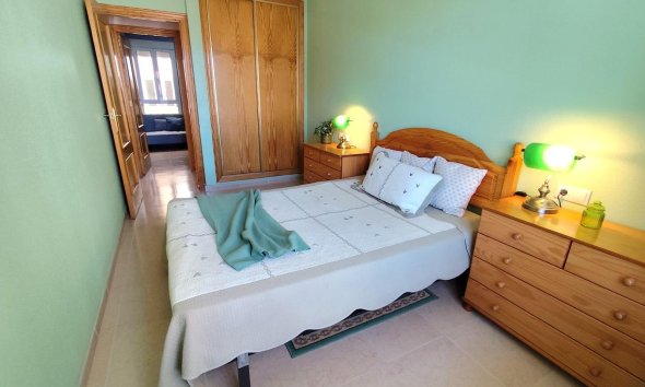 Revente - Apartment -
Torrevieja - Centro
