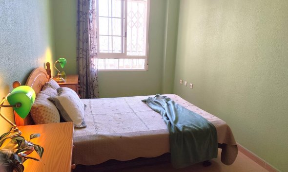 Revente - Apartment -
Torrevieja - Centro