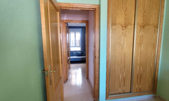 Revente - Apartment -
Torrevieja - Centro
