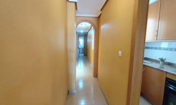 Revente - Apartment -
Torrevieja - Centro