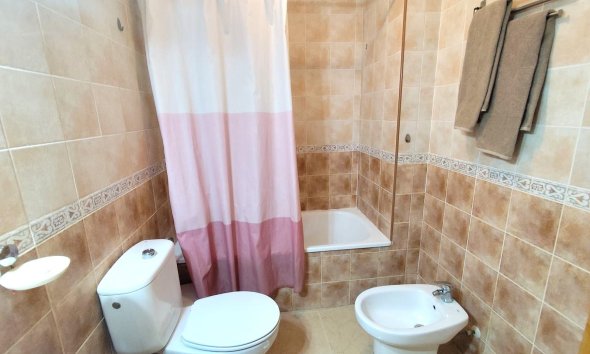 Revente - Apartment -
Torrevieja - Centro