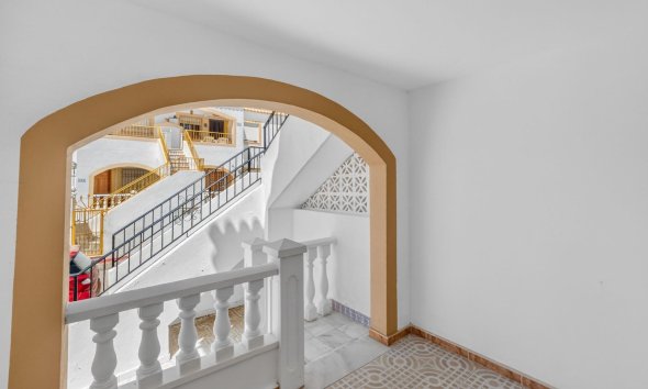 Revente - Apartment -
Torrevieja - El Limonar