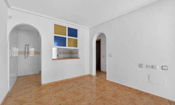 Revente - Apartment -
Torrevieja - El Limonar