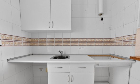 Revente - Apartment -
Torrevieja - El Limonar