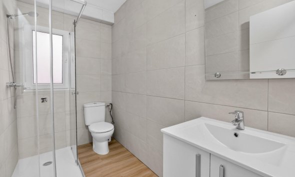 Revente - Apartment -
Torrevieja - Centro