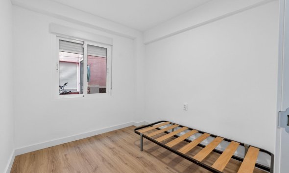 Revente - Apartment -
Torrevieja - Centro