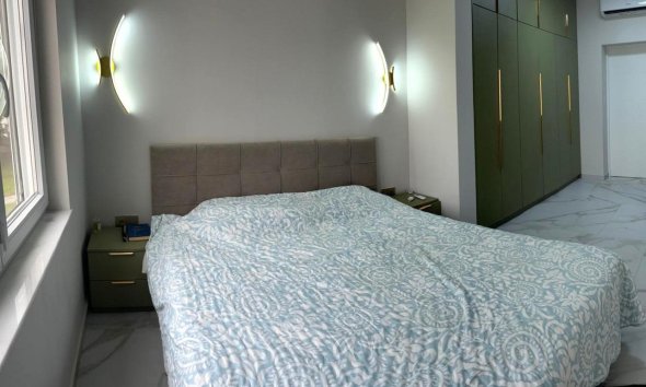 Revente - Semi Detached -
Orihuela Costa - Playa Flamenca