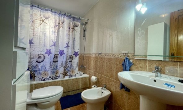 Revente - Attique -
Torrevieja - Costa Blanca