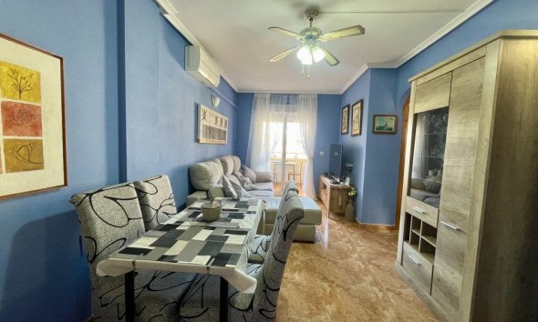 Revente - Attique -
Torrevieja - Costa Blanca