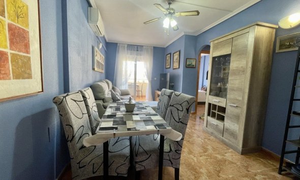 Revente - Attique -
Torrevieja - Costa Blanca