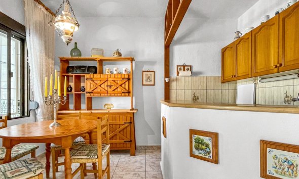 Revente - Town House -
Torrevieja - Costa Blanca