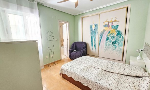 Revente - Apartment -
Torrevieja - Parque de las Naciones