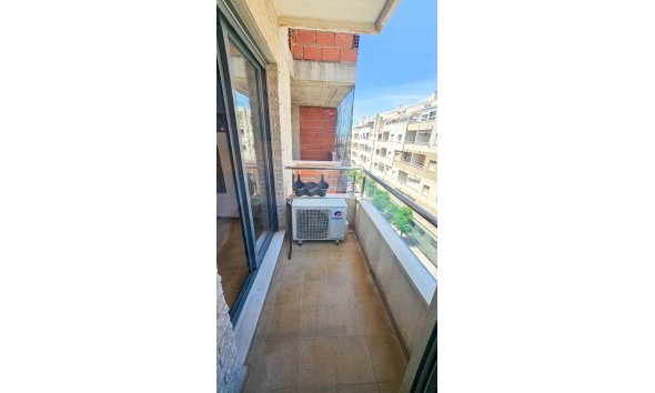 Revente - Apartment -
Torrevieja - Parque de las Naciones