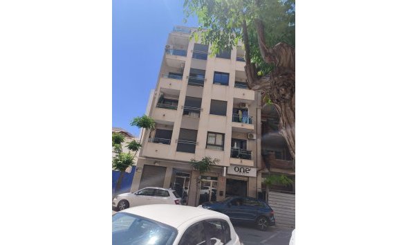 Revente - Apartment -
Torrevieja - Parque de las Naciones
