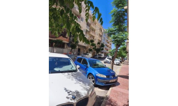 Revente - Apartment -
Torrevieja - Parque de las Naciones