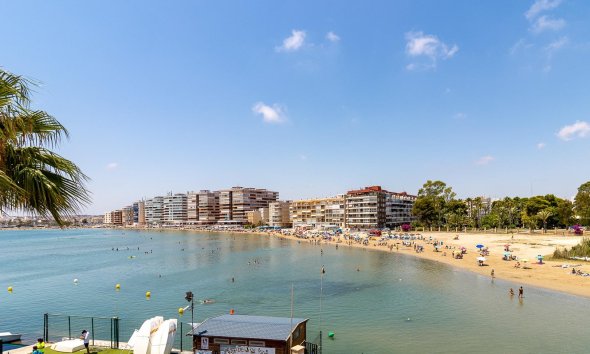 Revente - Apartment -
Torrevieja - Parque de las Naciones