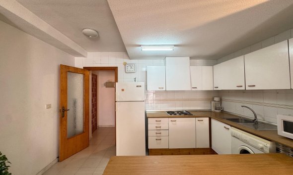 Revente - Apartment -
Torrevieja - Centro