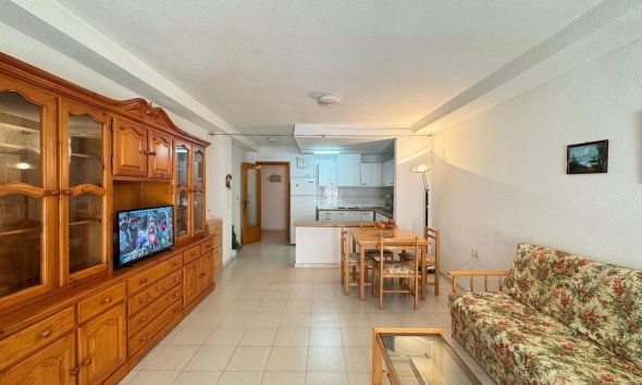 Revente - Apartment -
Torrevieja - Centro