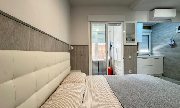 Revente - Apartment -
Torrevieja - Playa del Cura