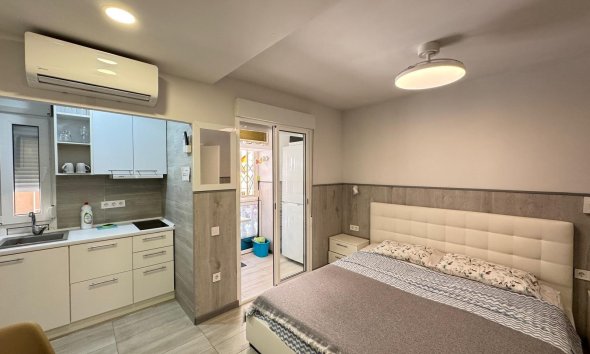 Revente - Apartment -
Torrevieja - Playa del Cura