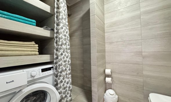 Revente - Apartment -
Torrevieja - Playa del Cura