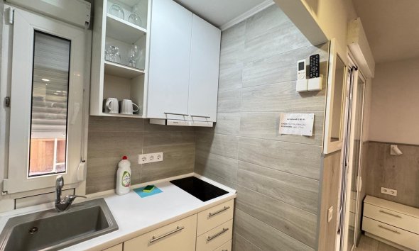 Revente - Apartment -
Torrevieja - Playa del Cura