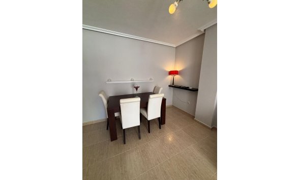 Revente - Apartment -
Torrevieja - Centro