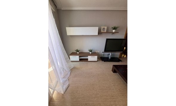Revente - Apartment -
Torrevieja - Centro