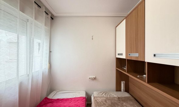 Revente - Apartment -
Torrevieja - Playa del Cura