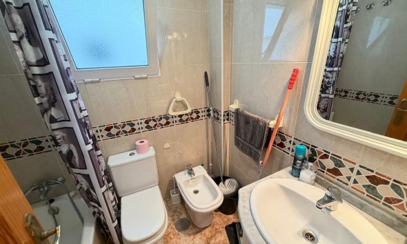 Revente - Apartment -
Torrevieja - Playa del Cura