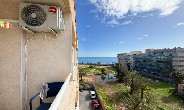 Revente - Apartment -
Torrevieja - Playa del Cura