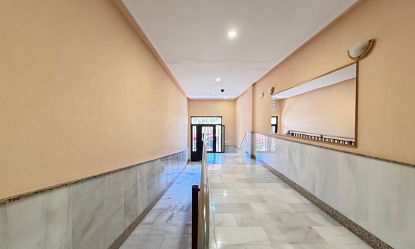 Revente - Apartment -
Torrevieja - Playa del Cura