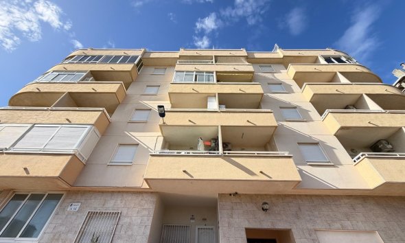 Revente - Apartment -
Torrevieja - Playa del Cura