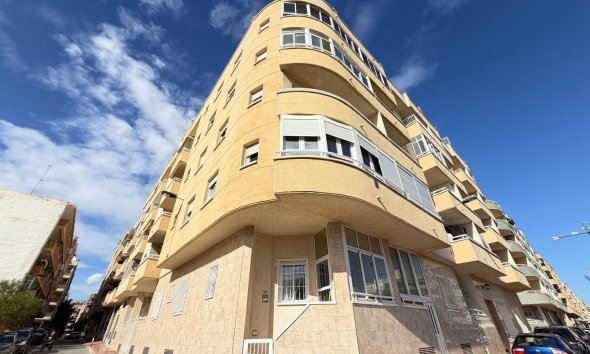 Revente - Apartment -
Torrevieja - Playa del Cura