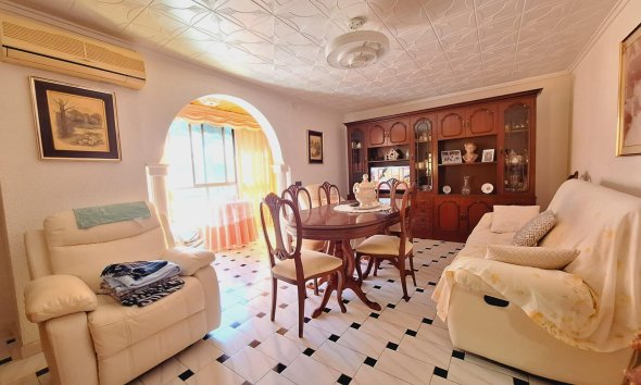 Revente - Apartment -
Torrevieja - Acequion