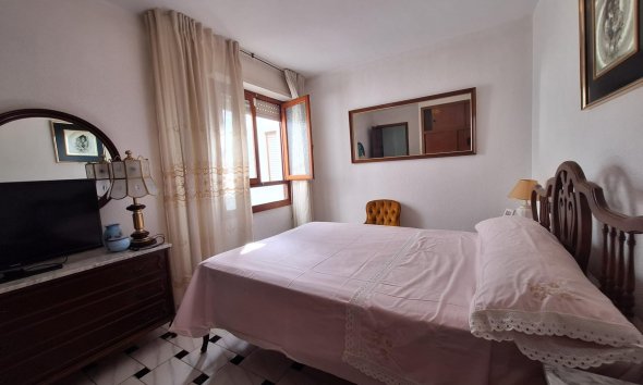 Revente - Apartment -
Torrevieja - Acequion