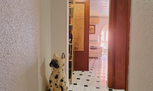 Revente - Apartment -
Torrevieja - Acequion