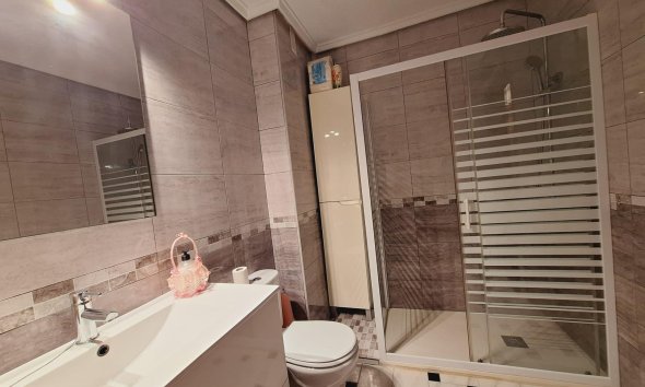 Revente - Apartment -
Torrevieja - Acequion