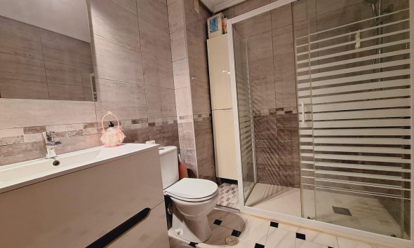 Revente - Apartment -
Torrevieja - Acequion