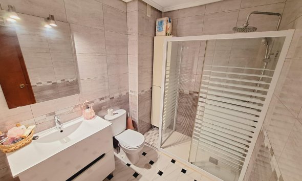 Revente - Apartment -
Torrevieja - Acequion