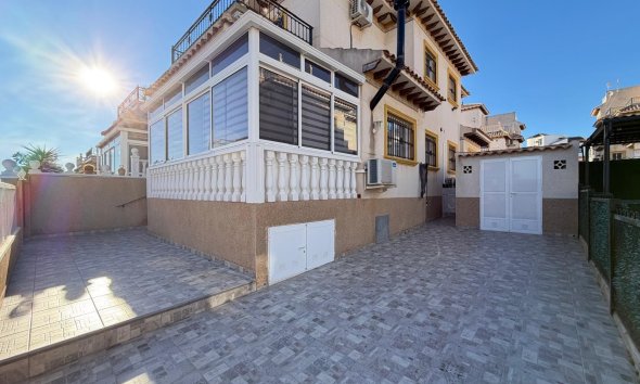 Reventa - Town House -
Orihuela Costa - Las Filipinas