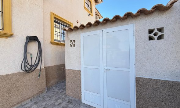 Reventa - Town House -
Orihuela Costa - Las Filipinas
