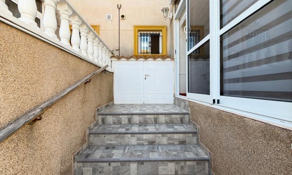 Reventa - Town House -
Orihuela Costa - Las Filipinas