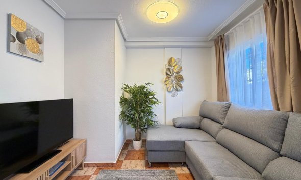 Reventa - Town House -
Orihuela Costa - Las Filipinas