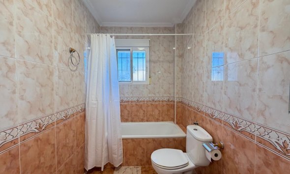 Reventa - Town House -
Orihuela Costa - Las Filipinas