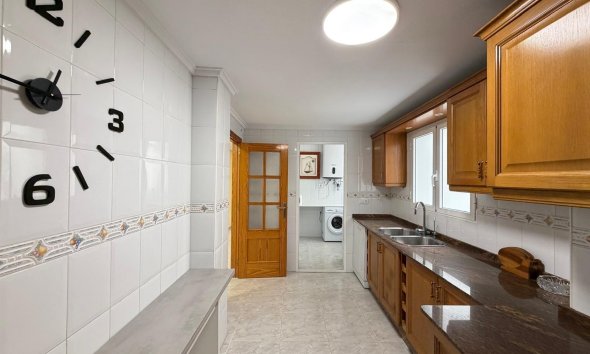 Revente - Apartment -
Torrevieja - Playa del Cura