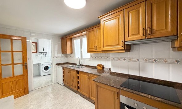 Revente - Apartment -
Torrevieja - Playa del Cura