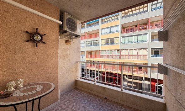 Revente - Apartment -
Torrevieja - Playa del Cura