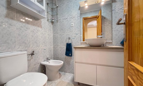 Revente - Apartment -
Torrevieja - Playa del Cura